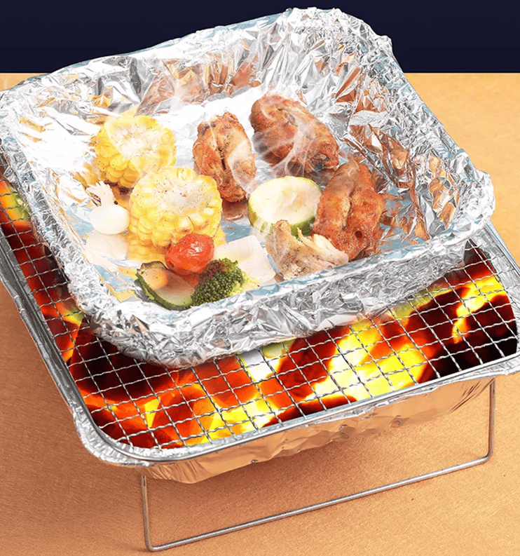 cuộn giấy bạc nướng